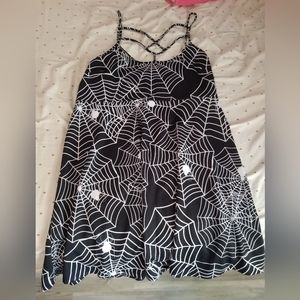 Plus Spider Web Print Crisscross Front Dress (size 4x)